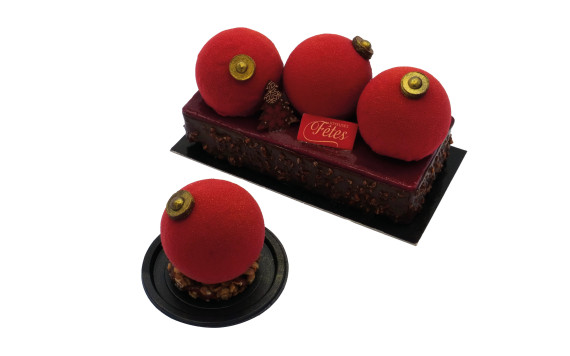 Bûche Trompe-l'œil boule de Noël